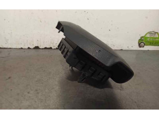 Подушка безопасности водителя 985105160R Dacia Lodgy