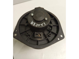 Вентилятор печки Mitsubishi Lancer