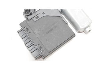 Генератор 31674758   Volvo XC40      