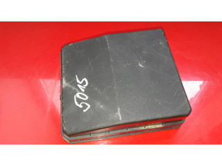 Крышка блока предохранителей PR06101000   Citroen C-Crosser    