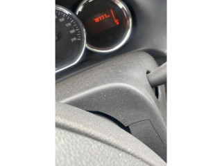 Ручка стеклоочистителей 8201168008 Dacia Sandero