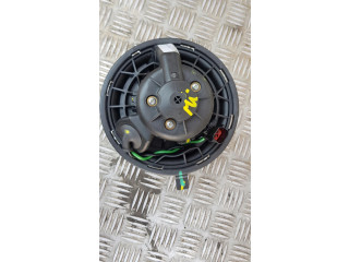 Вентилятор печки 7737016101 Jeep Cherokee III KJ