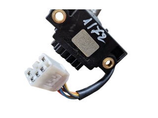 Ручка стеклоочистителей 9128367 Volvo S70 V70 V70 XC