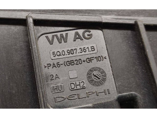 Блок предохранителей 5Q0937125B, 5Q0907361B Skoda Octavia Mk3 (5E)