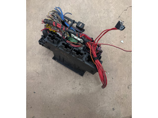 Pojistková skříňka 1378539, 6113 BMW 5 E34 1992