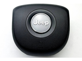 Подушка безопасности водителя Jeep Grand Cherokee