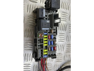 Блок предохранителей 3800159HWB   Volvo V70    