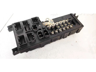 Блок предохранителей  9452993, 518322110   Volvo XC90    