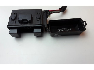 Блок предохранителей 8565A162 Mitsubishi Outlander