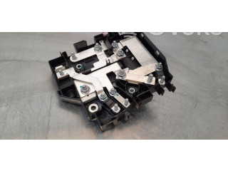 Блок предохранителей 32265898 Volvo XC40