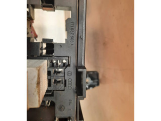 Блок предохранителей 1T1937503A Volkswagen Golf Plus