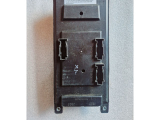 Блок предохранителей KOBT510A, 3521AT510A   Jaguar XJ X351    