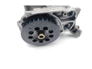 Масляный насос  CLHA 04L145305  Skoda Octavia Mk3 (5E) 