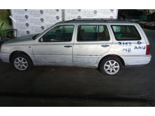Блок управления двигателя Volkswagen Golf III