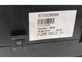 Блок предохранителей 670008598 Maserati Ghibli