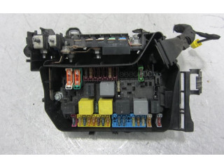 Блок предохранителей A2469980601   Mercedes-Benz A W176