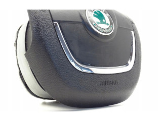 Руль Skoda Octavia Mk2 (1Z) 2004 - 2013 года 1Z0880201AQ