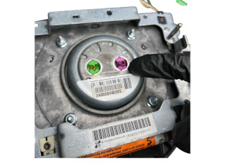 Подушка безопасности водителя 8684179, 9452797   Volvo V70