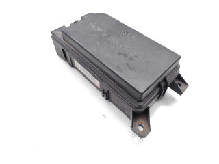 Блок предохранителей 91161-3E011, 10-08403-002 KIA Sorento