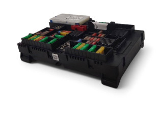 Блок предохранителей 6992956, 61356992956   BMW 5 G30 G31    