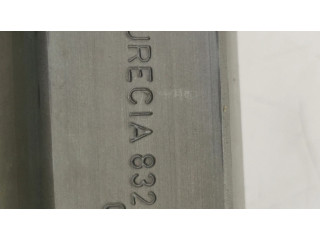 Сиденье управления двигателем