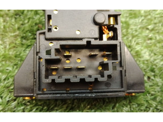 Ручка стеклоочистителей Volvo S70  V70  V70 XC  1997 - 2000 года 01837121, 01837121      