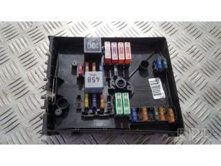 Блок предохранителей 1k0937125a, 1718130 Audi A3 S3 8P