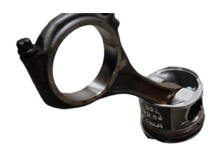 Поршень с шатуном