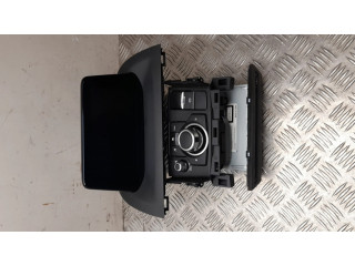 Радио/ проигрыватель CD/DVD / навигация