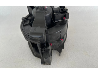 Вентилятор печки    4f0820020a, 4F0820521A   Audi A6 S6 C6 4F