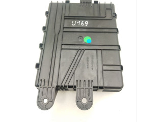 Pojistková skříňka 23180898, U169 Chevrolet Corvette C7 2015