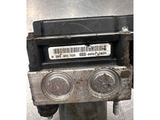 Блок АБС 0265951325, 00127J1035   Peugeot  5008   -  года