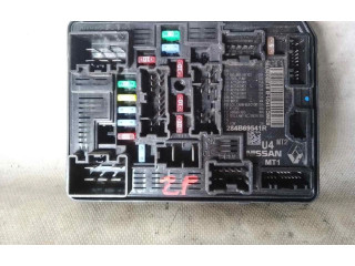 Блок предохранителей 284B69541R Renault Clio II