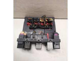 Блок комфорта 3C0937049AE, 28068688   Skoda Octavia Mk2 (1Z)   