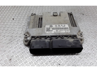 Řídící jednotka 03G906021CG, 0281012746   Volkswagen Caddy 2008