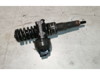 Форсунка 038130073AG Volkswagen Golf Plus