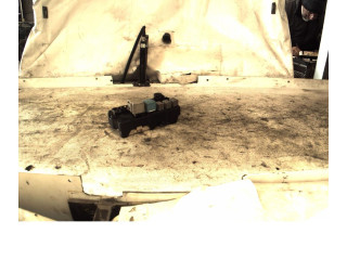 Блок предохранителей Daihatsu Sirion