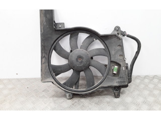 Вентилятор радиатора     8240457, 52406445    Opel Meriva A 1.3