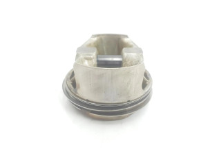 Píst 89L106, 11258092931   BMW 7 F01 F02 F03 F04  pro benzínový motor 4.4  