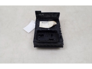   Pojistková skříňka 1K0937125   Volkswagen Tiguan 2008