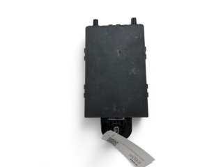 Блок предохранителей 32209198   Volvo XC90    