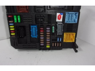 Pojistková skříňka 9819851480 Peugeot 3008 2018