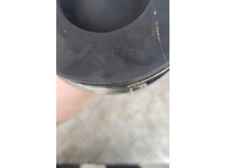 Píst Mercedes-Benz E W211