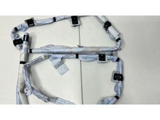 Боковая подушка безопасности Mercedes-Benz EQA