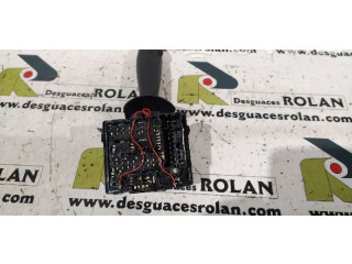 Ручка стеклоочистителей 681727472R Dacia Dokker