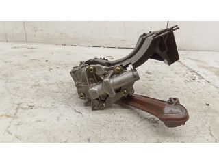 Масляный насос  1184 8200345757  Renault Espace -  Grand espace IV 2.0