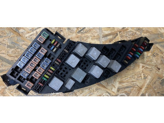 Блок предохранителей 2R8T14A003FB Jaguar S-Type