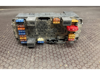 Pojistková skříňka 2095451101, 74450400 Mercedes-Benz C W203 2003