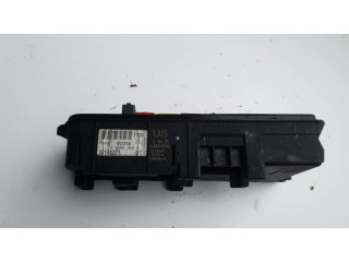 Pojistková skříňka 13144711, 91CT6K Opel Signum 2003