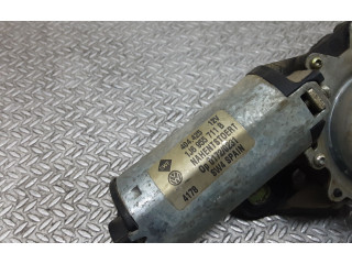 Моторчик заднего дворника 1J6955711B    Volkswagen Golf IV